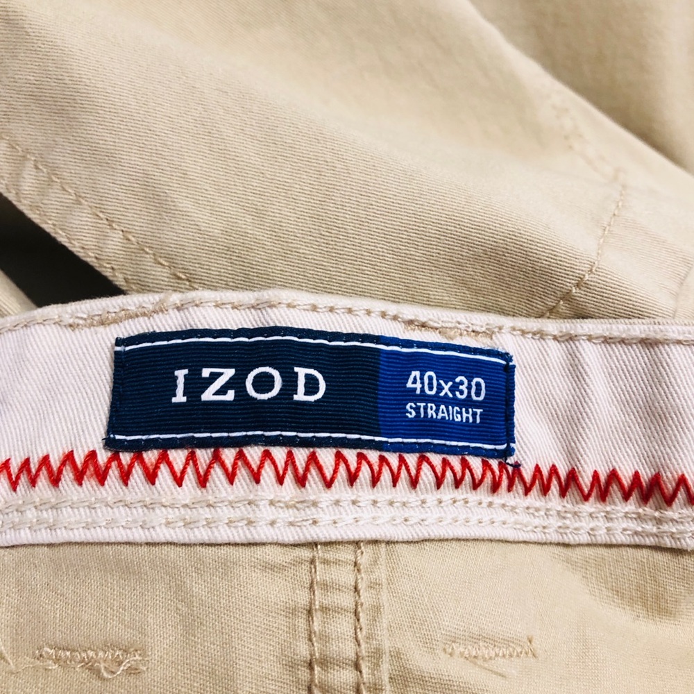 NWOT Men’s Izod Beige or Tan Straight-Leg Trousers
